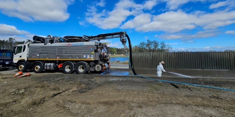 Austrans Adds 3 Cappellotto Combination Units And 1 Dangerous Goods Vacuum Tanker To Their Fleet